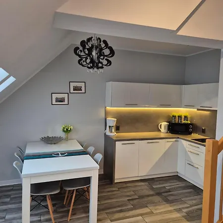 Kapitanska 14 Przy Porcie Z Widokiem Na Morze Apartment *